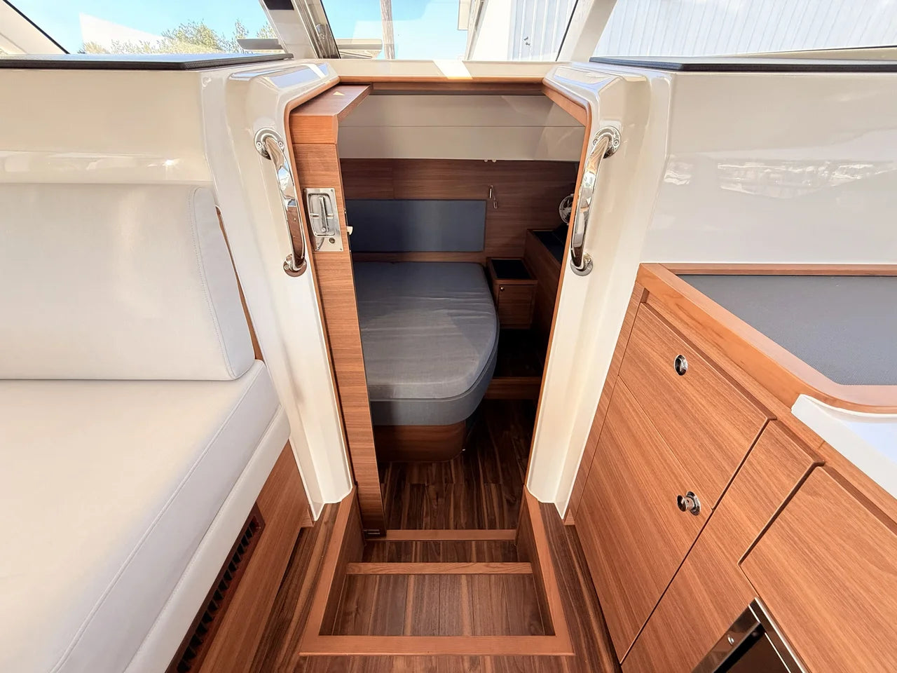 2024 Aquila 44 Yacht 44.0 feet, Sarasota, Florida #98
