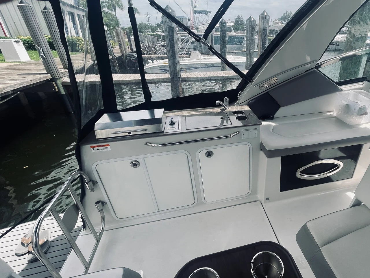 2017 Four Winns V275 28.0 feet, Dania Beach, FL #28
