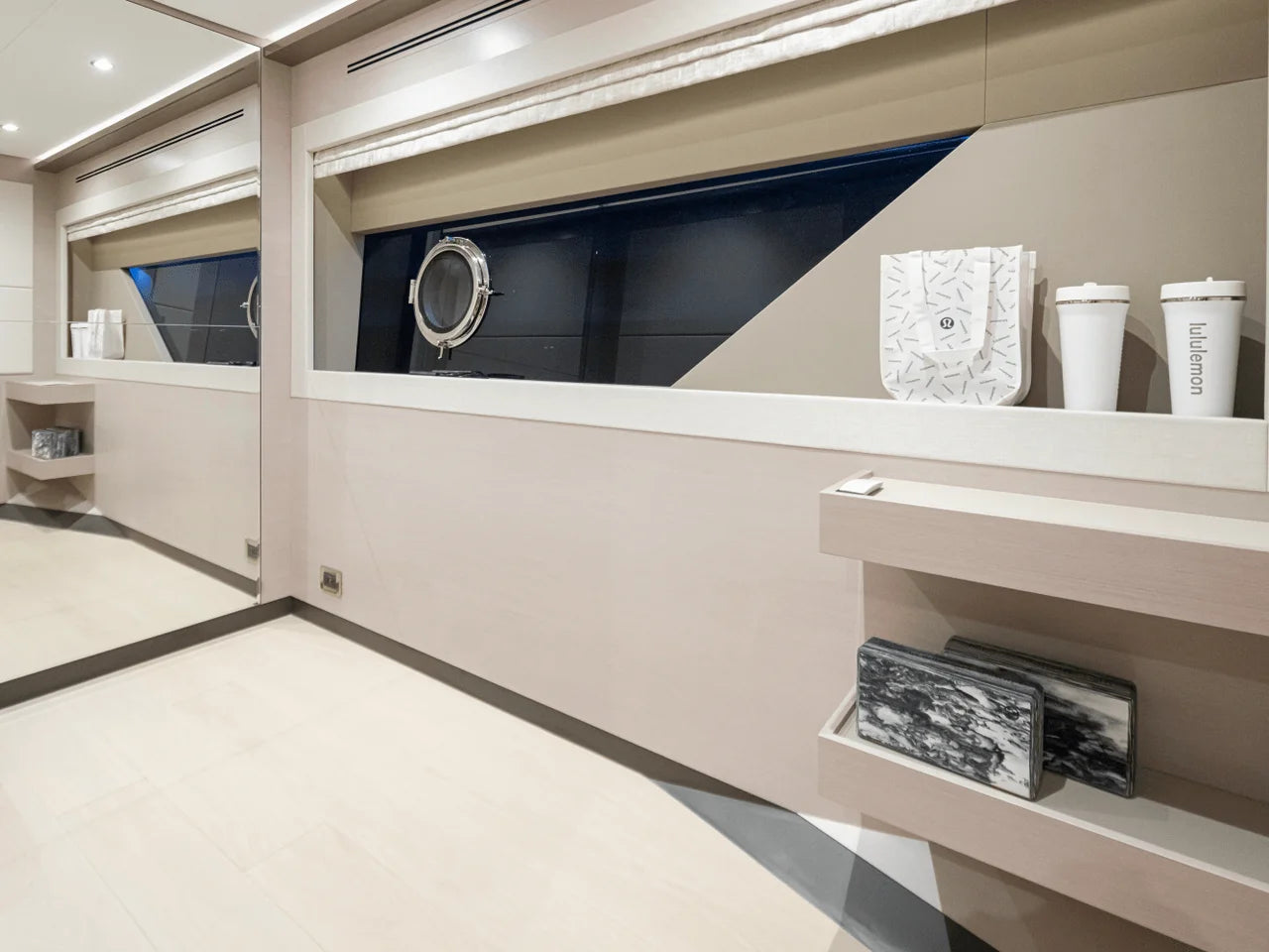 2025 Ocean Alexander 27R 88.0 feet, Pompano Beach, FL #89