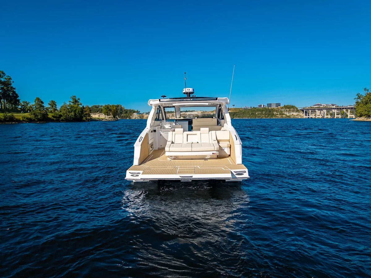 2027 Cruisers Yachts 42 GLS 42.0 feet, Lake Ozark, MO #21