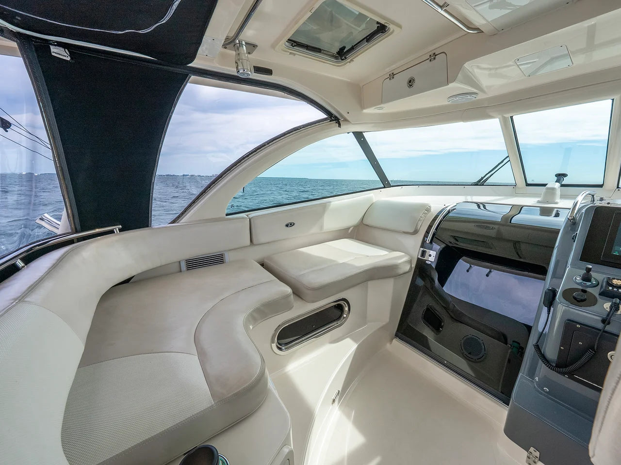 2012 Pursuit 345 OFFSHORE 36.0 feet, Coral Gables, FL #59