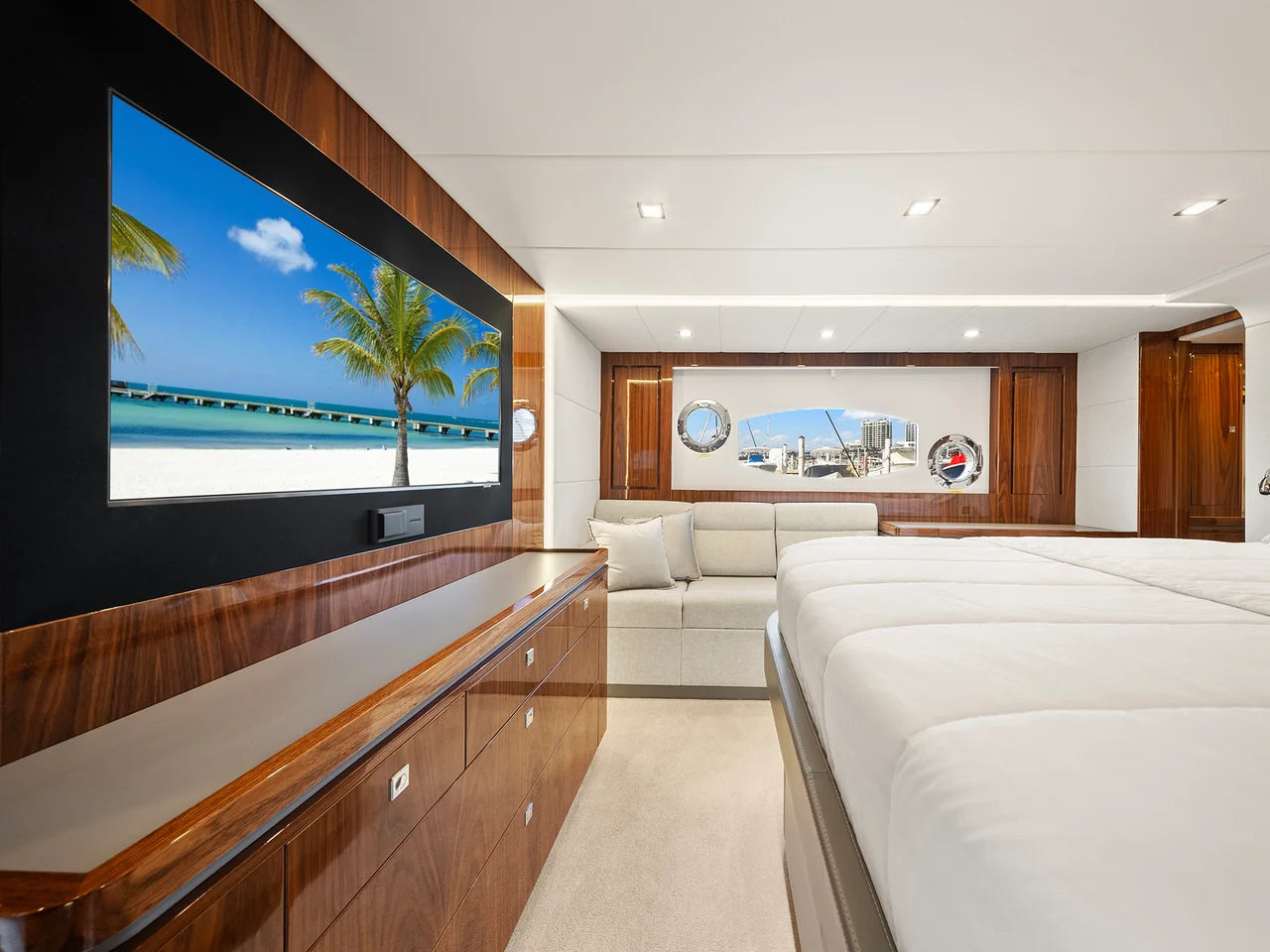2024 Riviera 6000 SPORT YACHT 63.0 feet, Coconut Grove23, FL #84