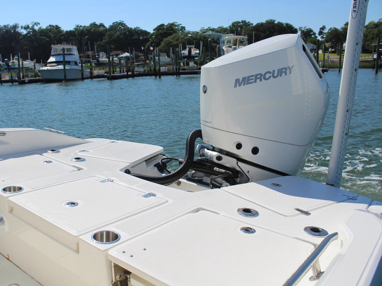 2025 Boston Whaler 250 DAUNTLESS 25.0 feet, Wilmington, NC #23