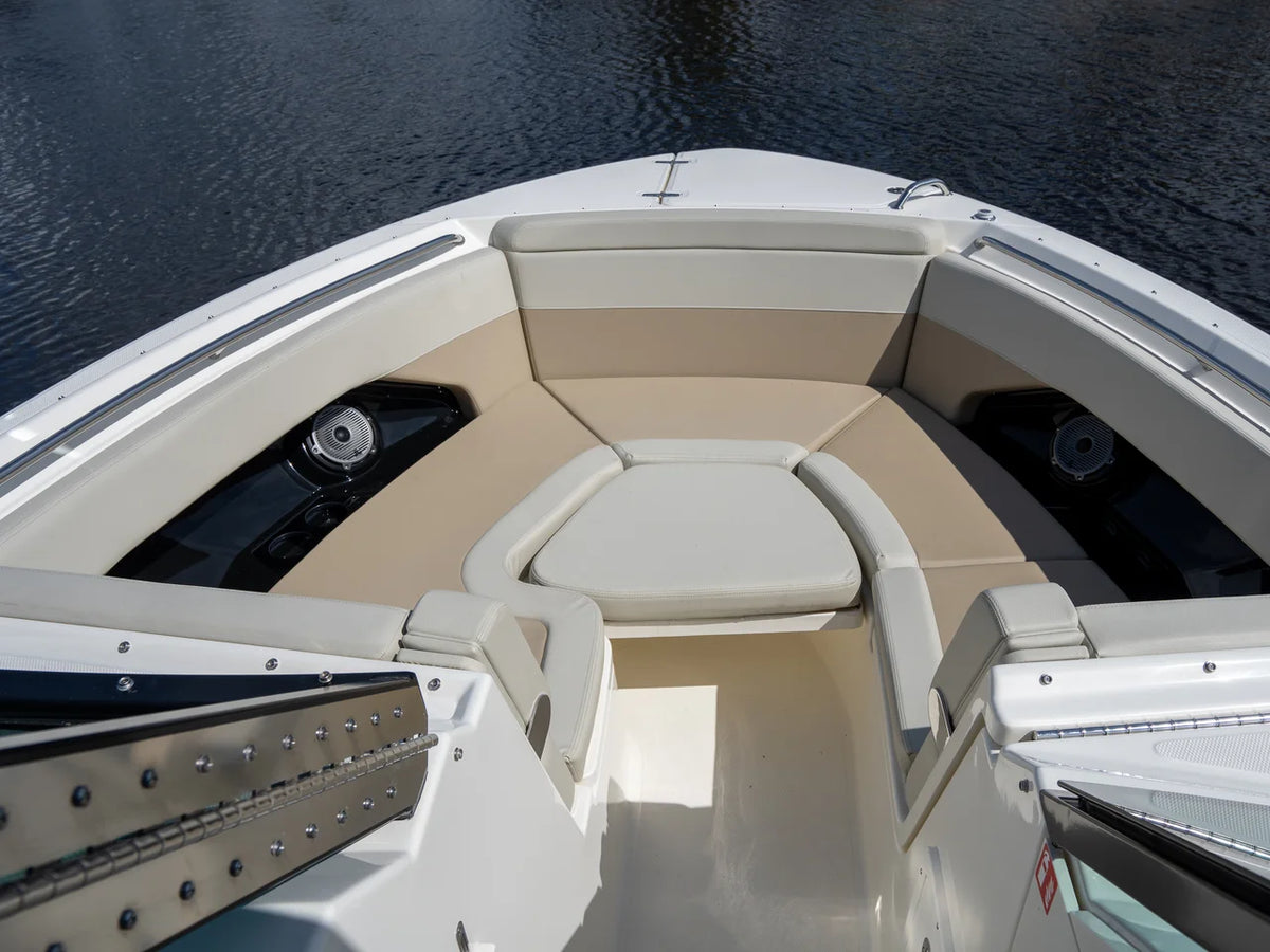 2027 Boston Whaler 280 Vantage 28.0 feet, Fort Myers, FL #18