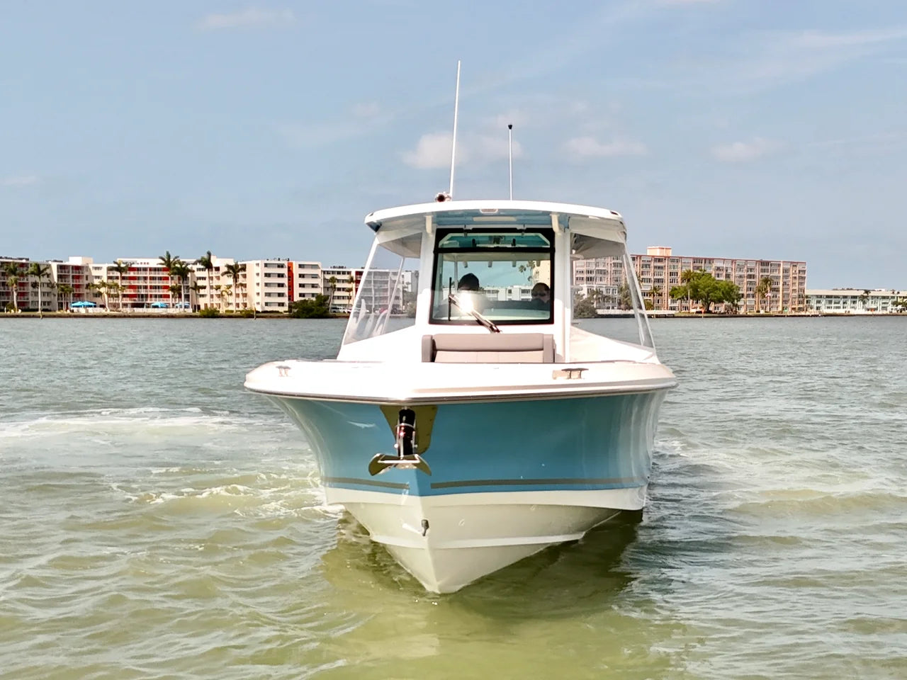 2026 Boston Whaler 330 Outrage 33.0 feet, St Petersburg, FL #9