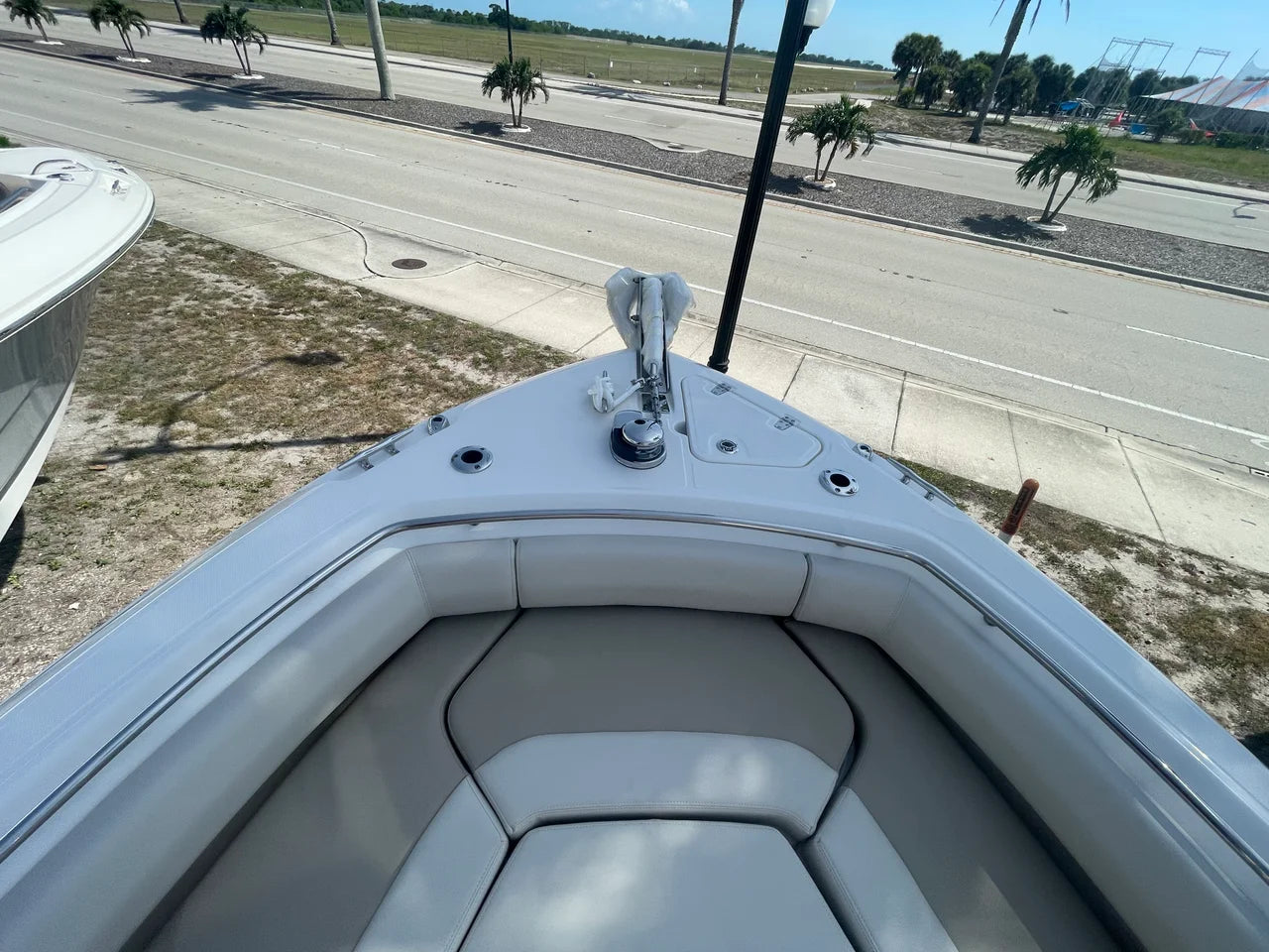 2026 Boston Whaler 250 Outrage 25.0 feet, Venice, Florida #6