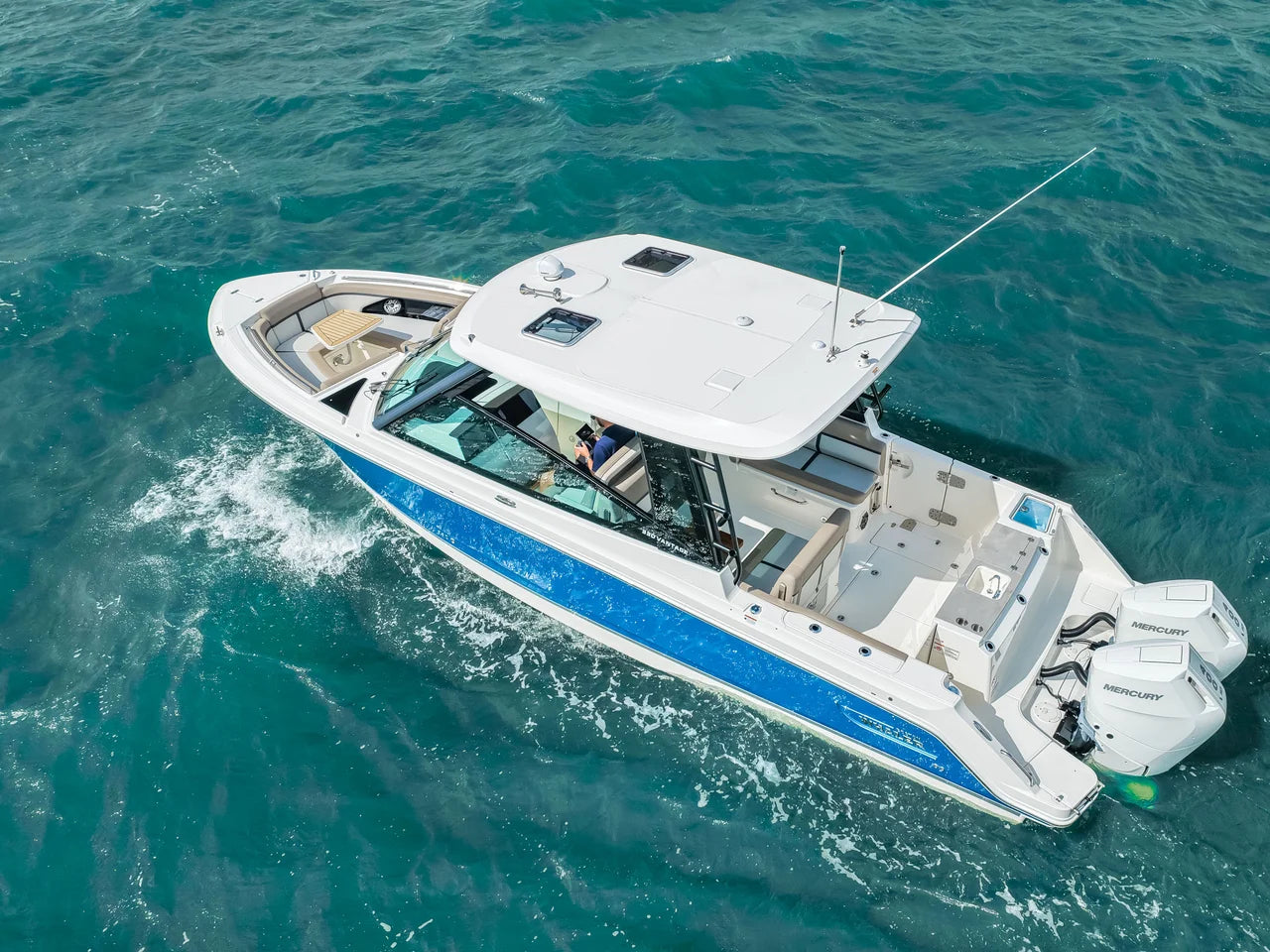 2026 Boston Whaler 330 Vantage 33.0 feet, Clearwater, Florida #14