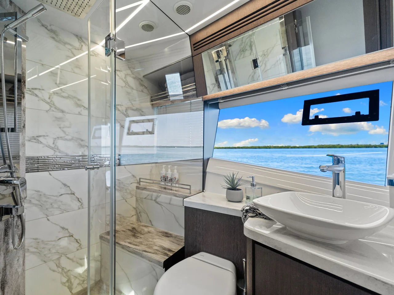 2020 Galeon 680 FLYBRIDGE 72.0 feet, Naples, Florida #45