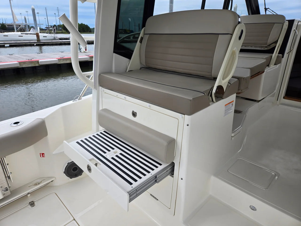 2026 Boston Whaler 365 Conquest 36.0 feet, Charleston, SC #20