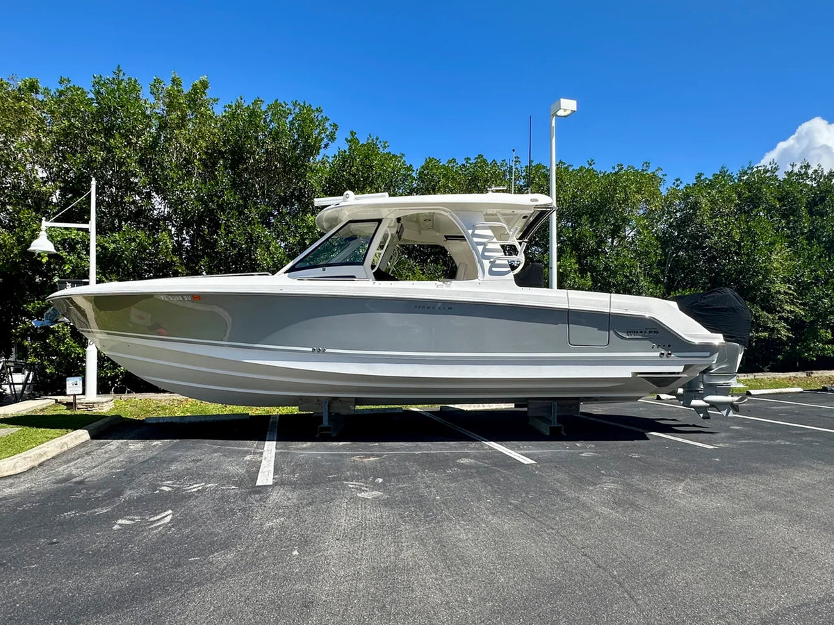 2021 Boston Whaler 350 REALM 35.0 feet, Fort Myers, FL #46