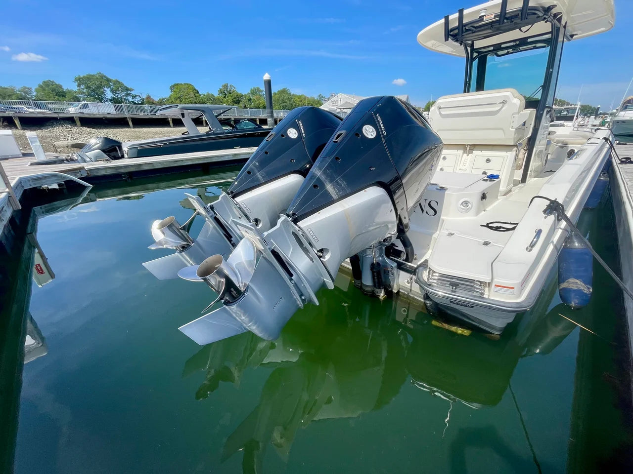 2023 Boston Whaler 280 DAUNTLESS 28.0 feet, Quincy, MA #4