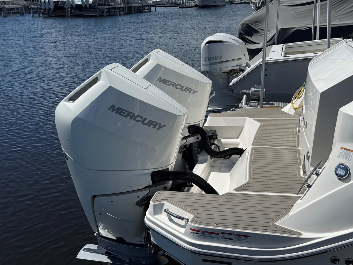 2024 Sea Ray 320 SUNDANCER OB 34.0 feet, Jacksonville Beach, Florida #6
