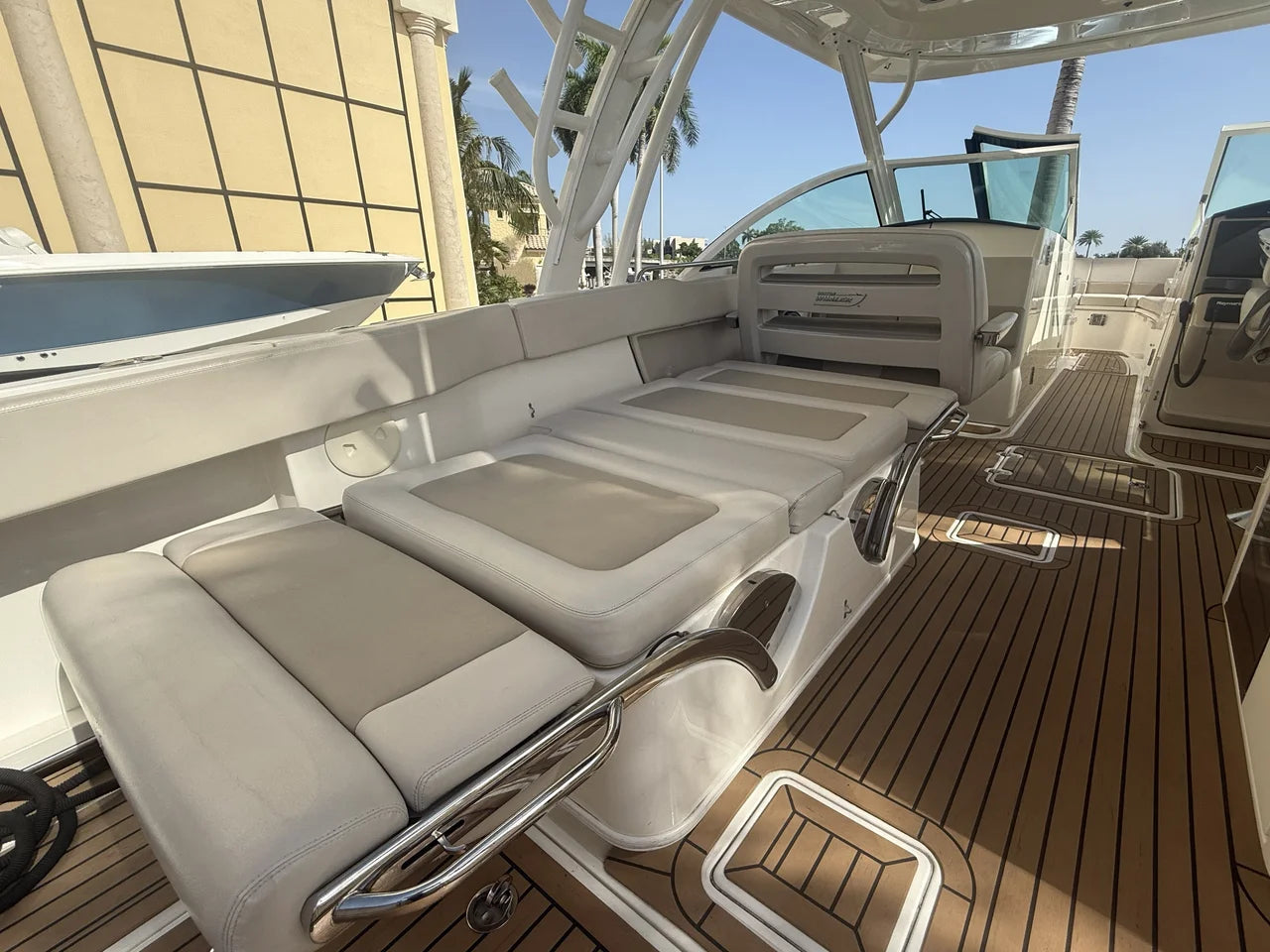 2018 Boston Whaler 320 VANTAGE 32.0 feet, Pompano Beach, Florida #32