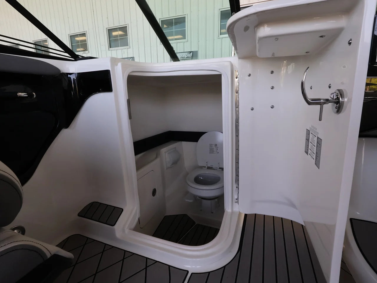 2026 Sea Ray SLX 280 Outboard 28.0 feet, Naples, Florida #20