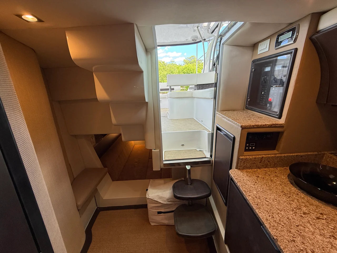 2015 Cobalt A40 39.0 feet, Lake Ozark, MO #68