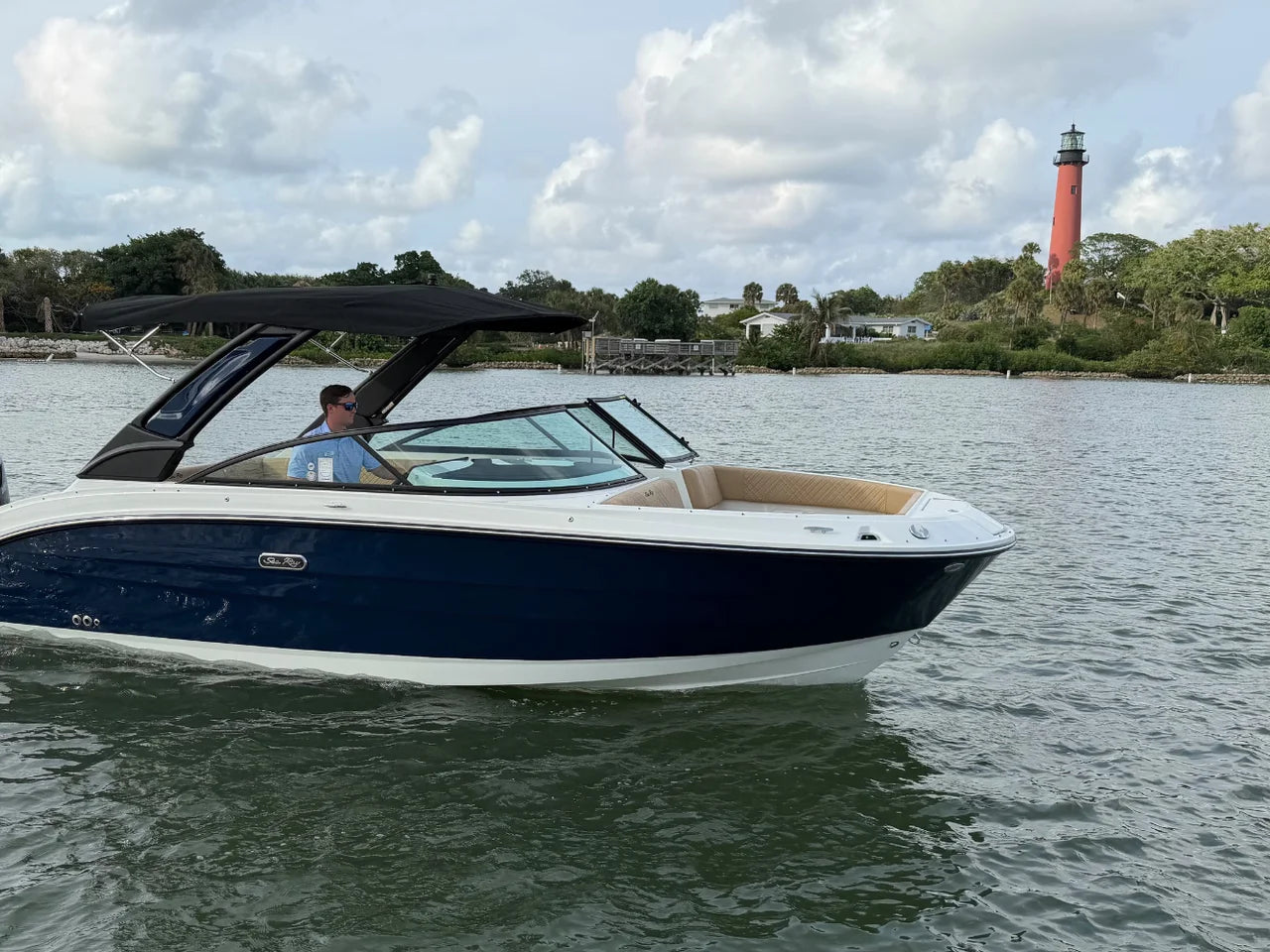 2026 Sea Ray SDX 250 Outboard 25.0 feet, Jupiter, Florida #1
