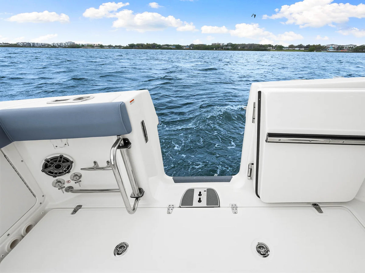 2026 Boston Whaler 330 Outrage 33.0 feet, Clearwater, Florida #43
