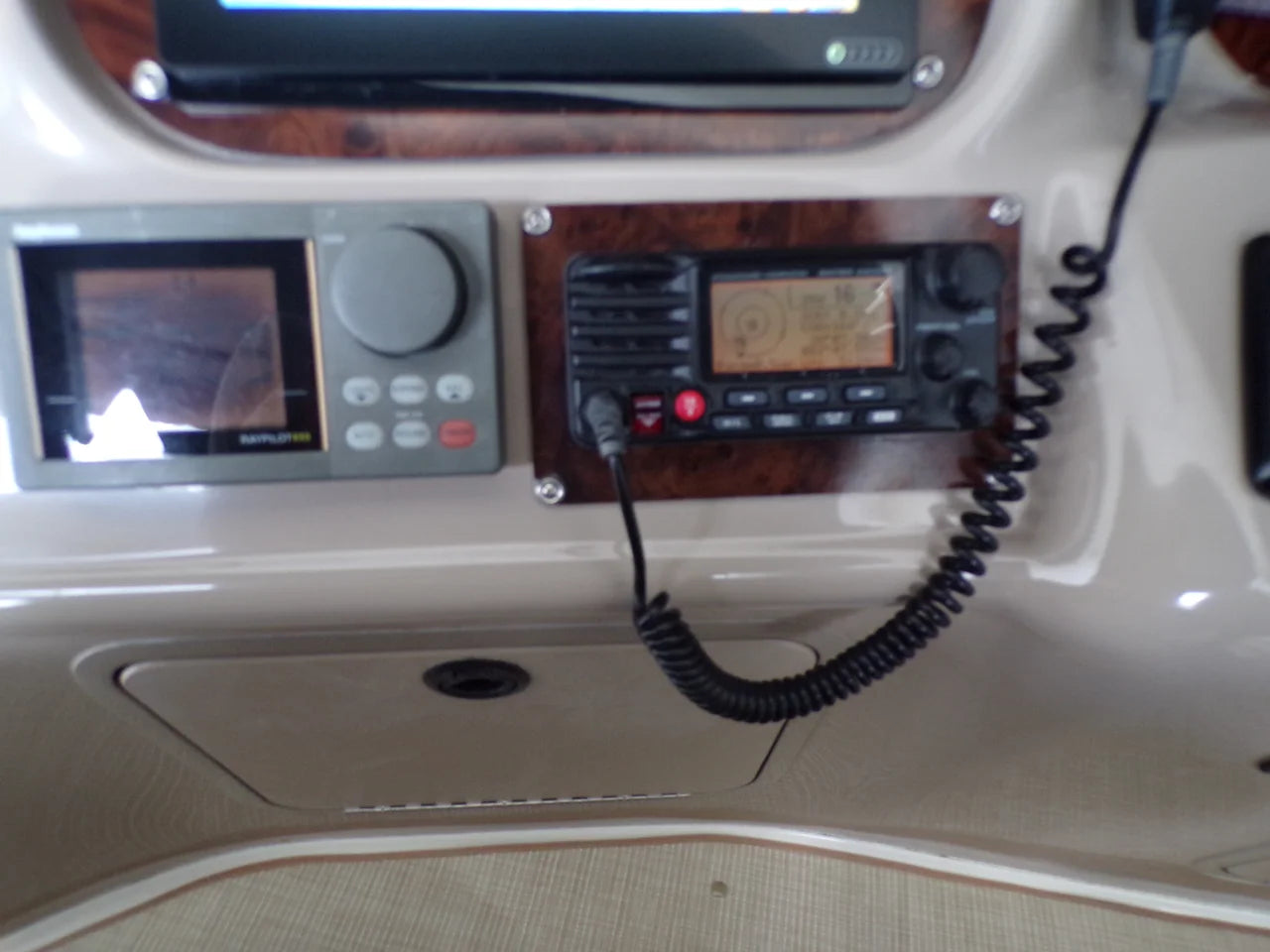 2000 Sea Ray 410 EXPRESS 45.0 feet, Naples, FL #70