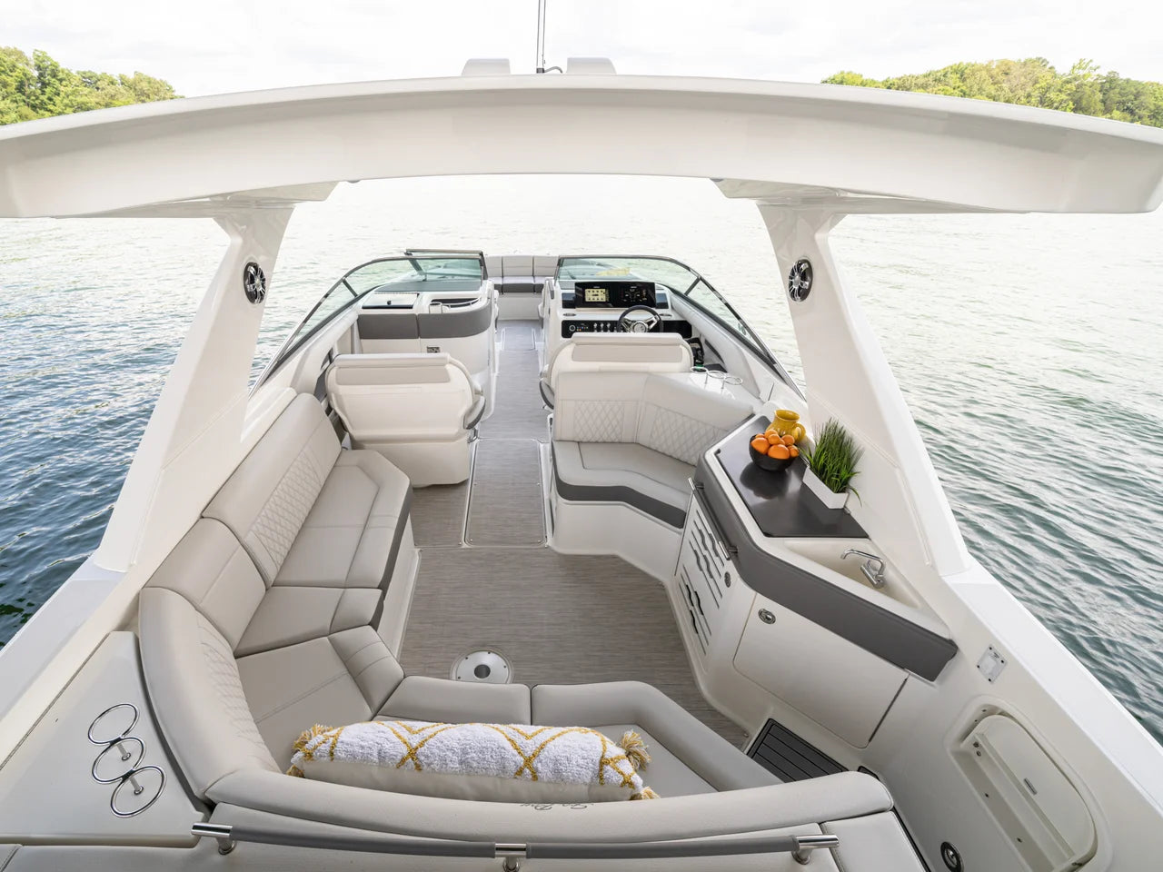 2021 Sea Ray 310 SLX OB 31.0 feet, Huntington, NY #12