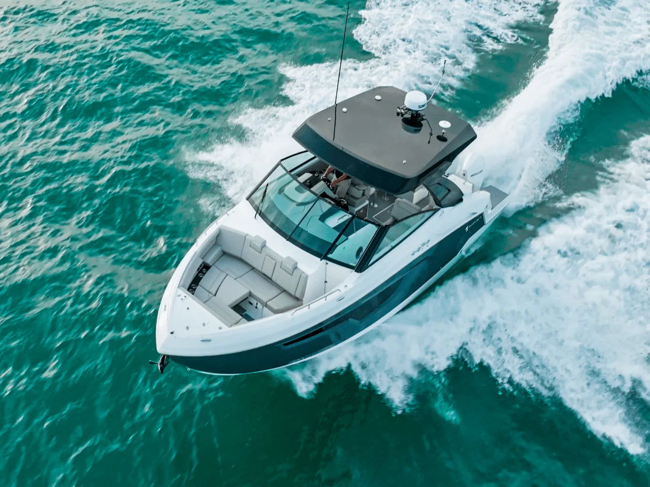 2026 Cruisers Yachts 34 GLS Outboard 35.0 feet, Inuvik, Northwest Territories #55