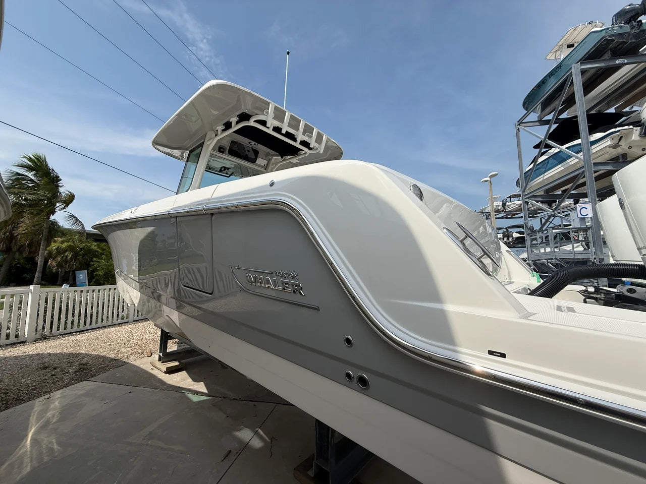 2026 Boston Whaler 330 Outrage 33.0 feet, Sarasota, FL #5