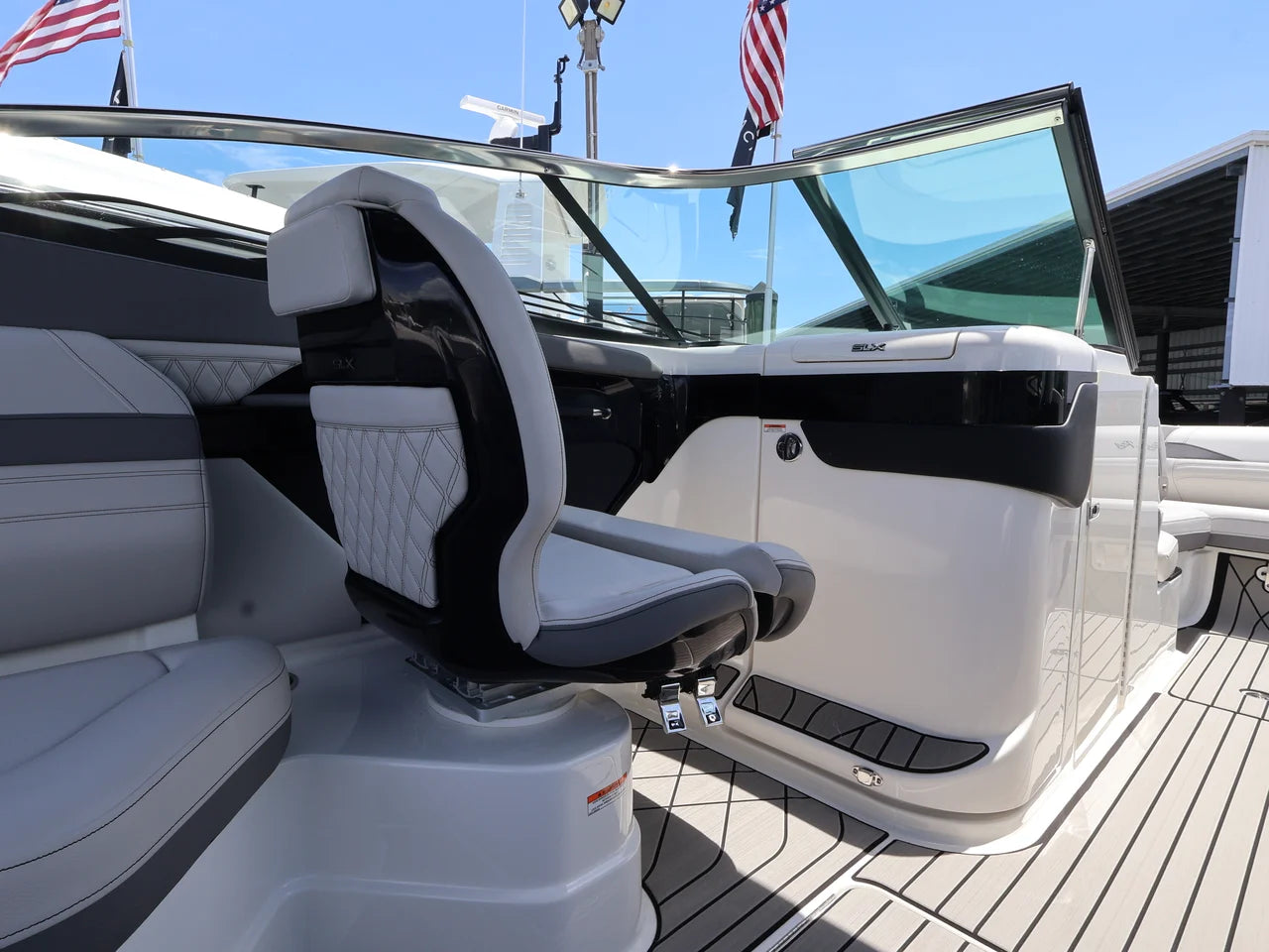 2027 Sea Ray SLX 280 Outboard 28.0 feet, Naples, Florida #21