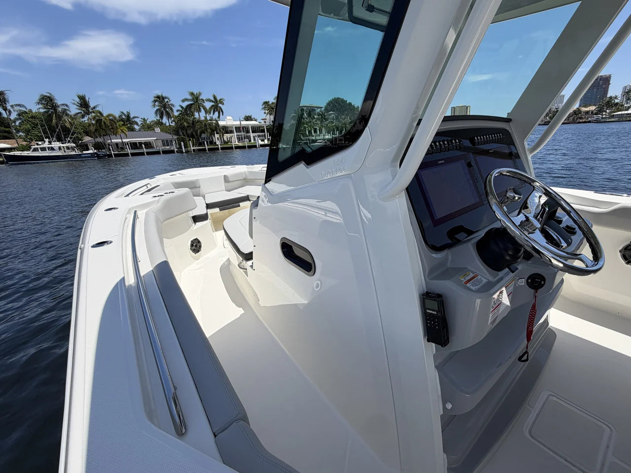 2026 Boston Whaler 330 Outrage 33.0 feet, Pompano Beach, Florida #46