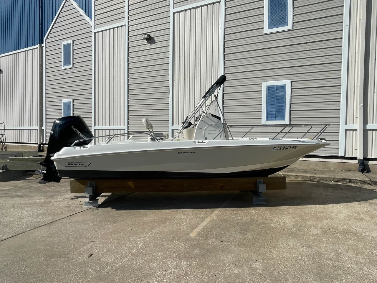2019 Boston Whaler 210 DAUNTLESS 21.0 feet, Seabrook, TX #1