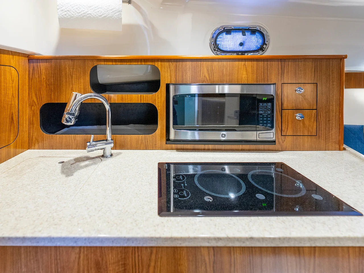 2012 Pursuit 345 OFFSHORE 36.0 feet, Coral Gables, FL #66