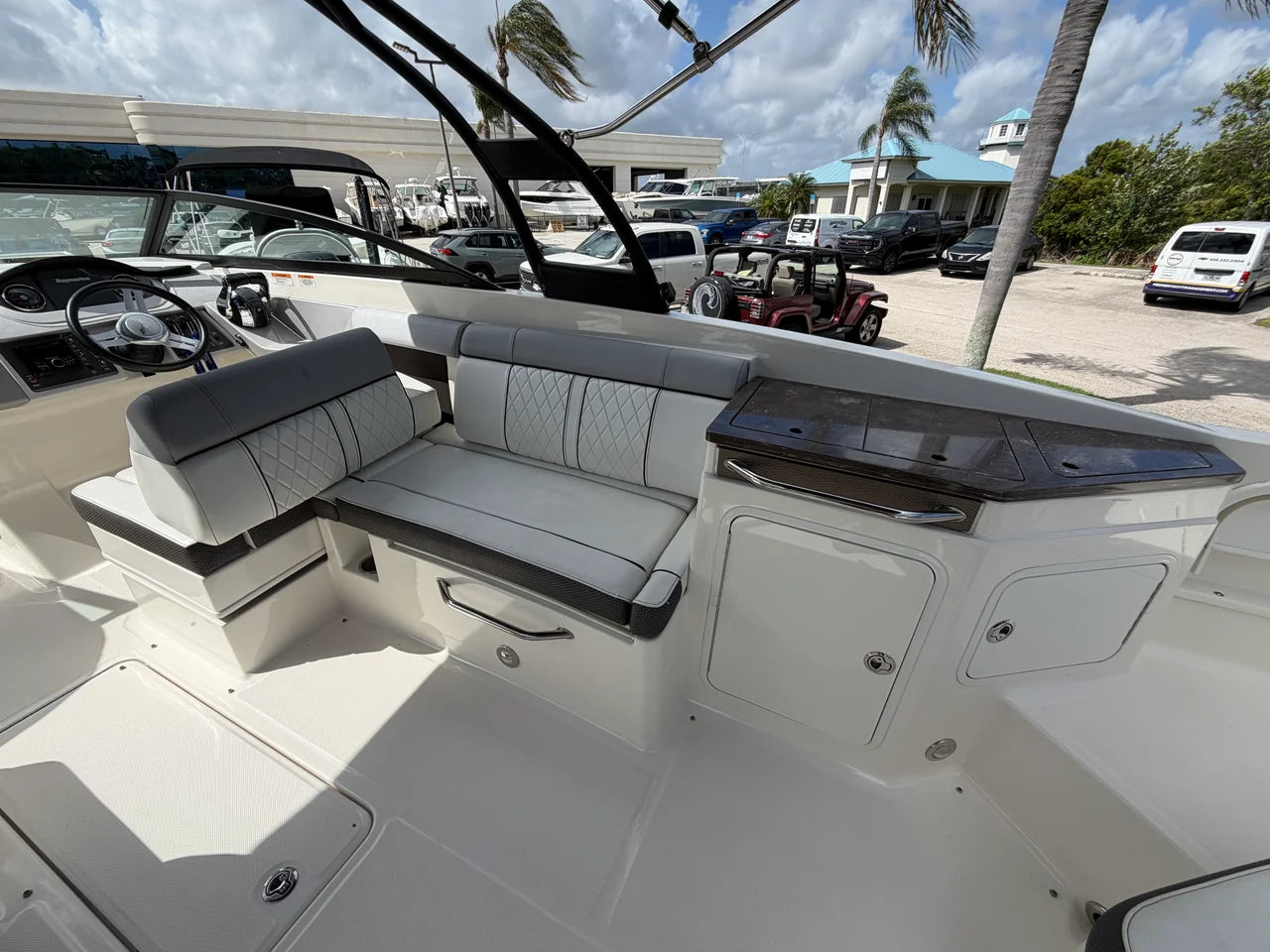 2017 Sea Ray SDX 290 OB 29.0 feet, Stuart, Florida #9