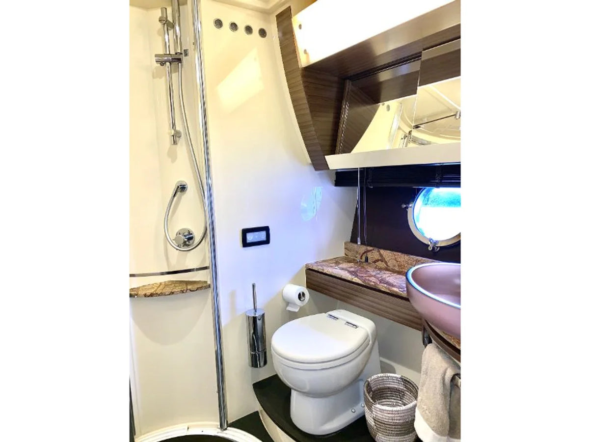 2016 Azimut FLY 60 60.0 feet, Huntington, NY #51