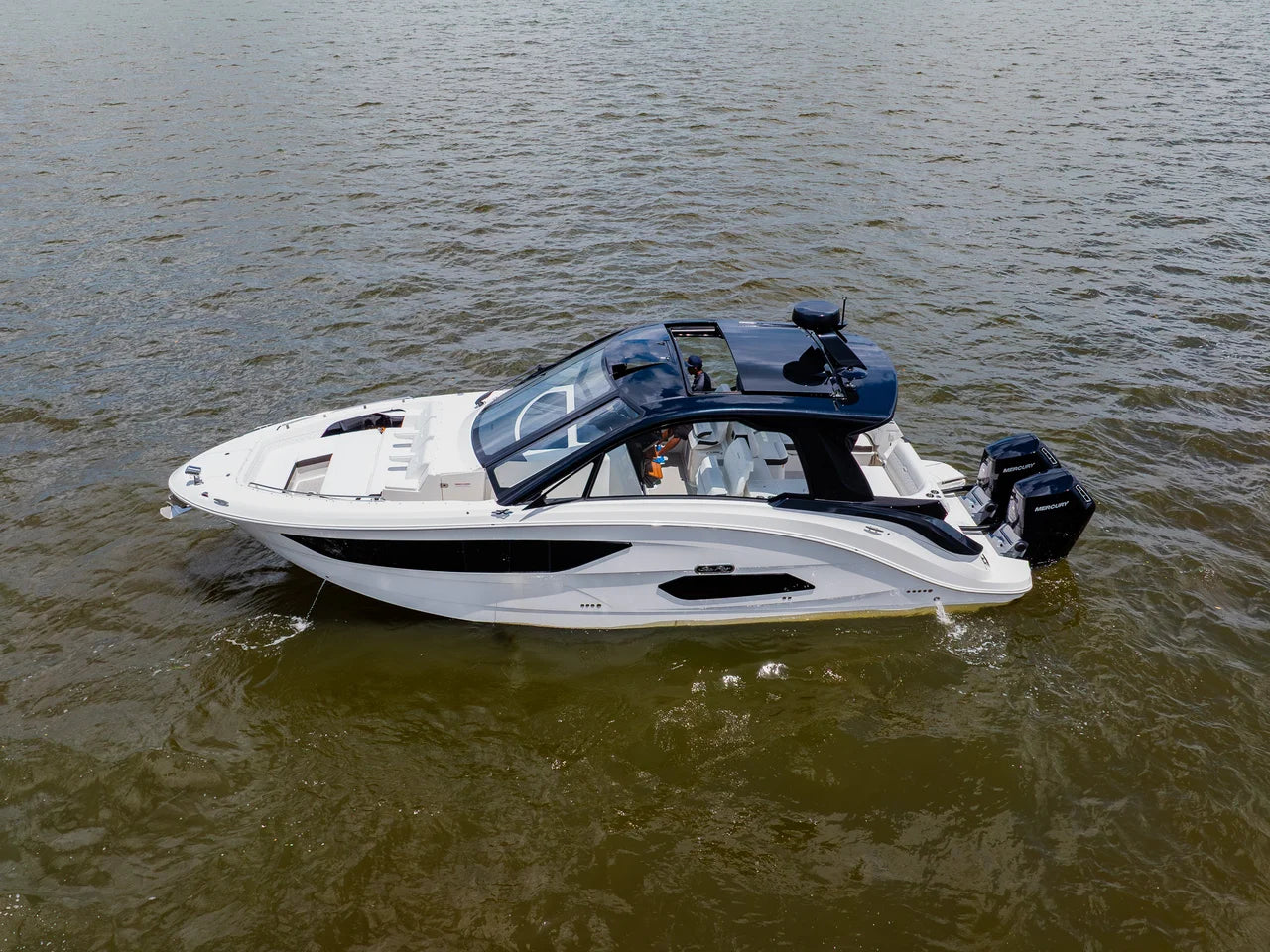 2026 Sea Ray Sundancer 370 Outboard 37.0 feet, Clearwater, Florida #12