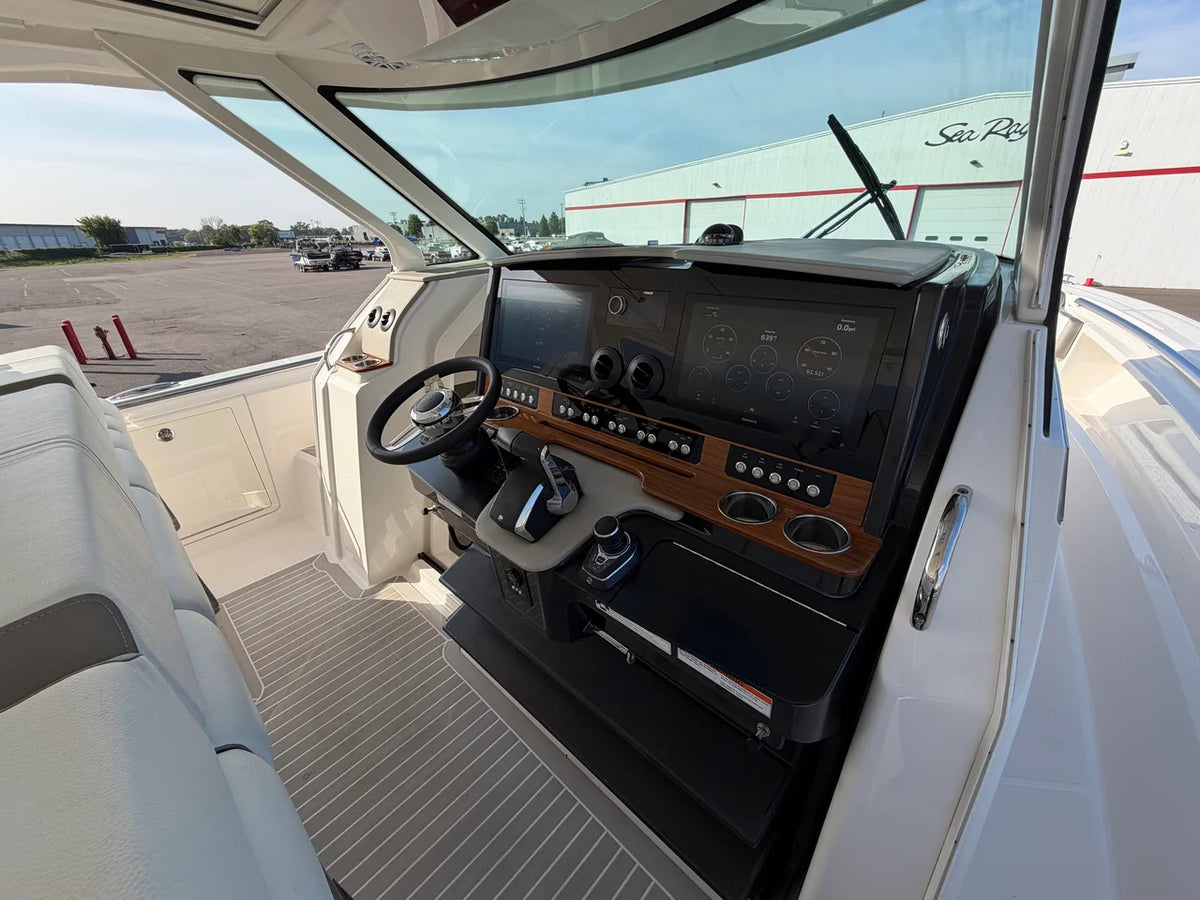 2022 Tiara Yachts 43 LS 43.0 feet, Excelsior, Minnesota #16