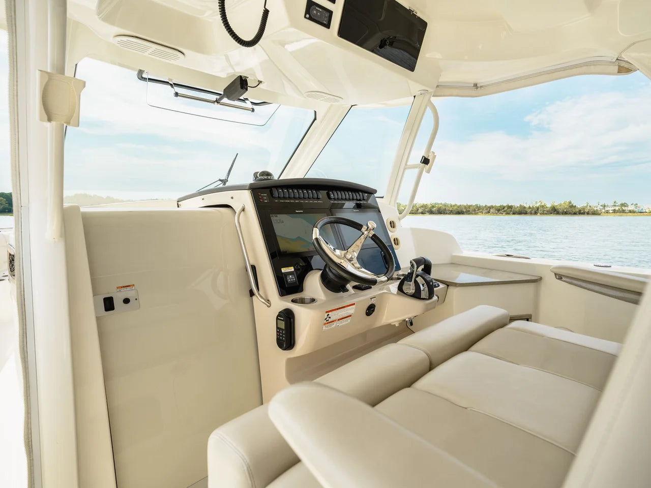 2021 Boston Whaler 350 REALM 35.0 feet, Charleston, SC #16