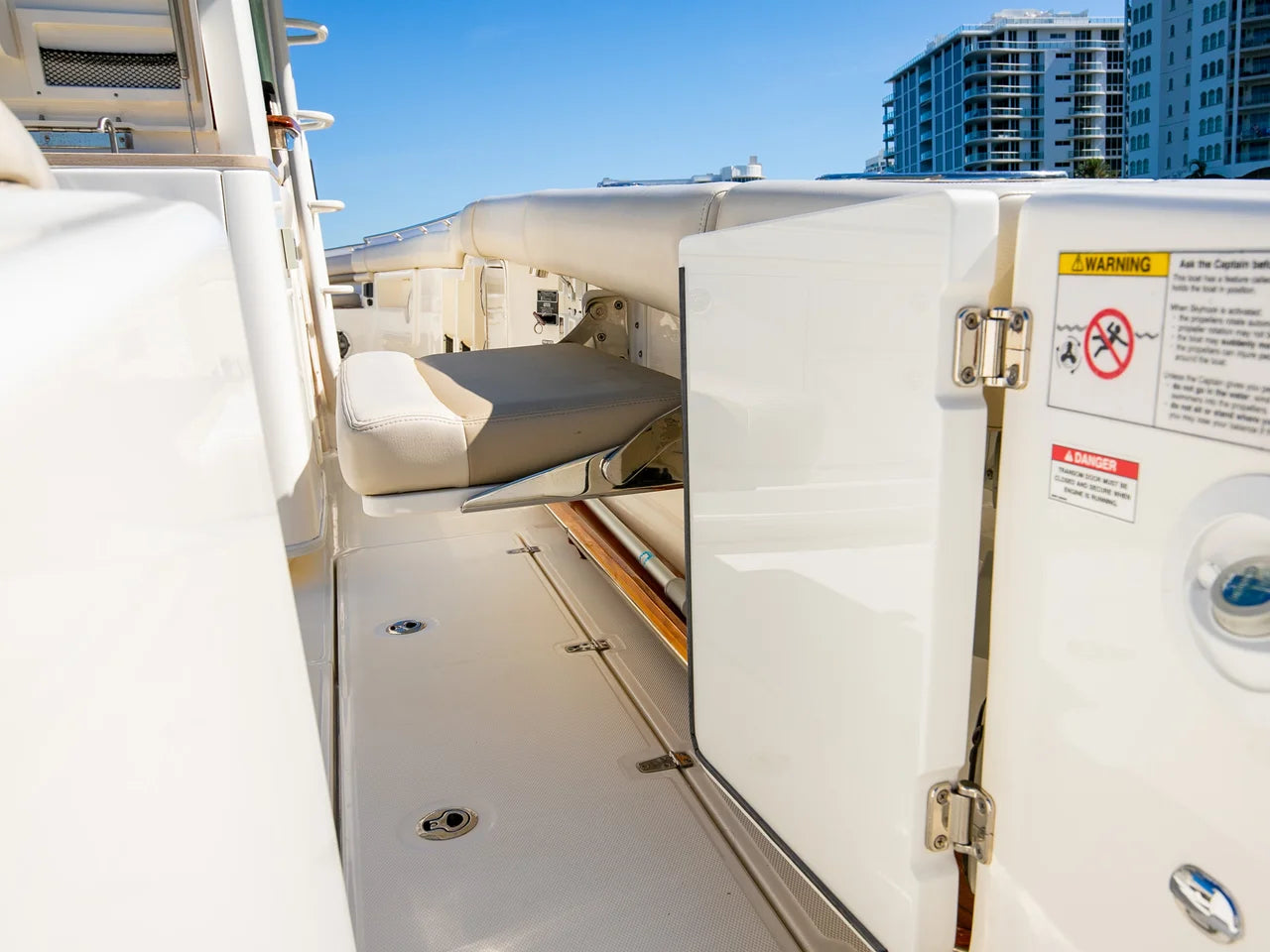 2024 Boston Whaler 380 OUTRAGE 38.0 feet, Ft. Lauderdale, FL #66