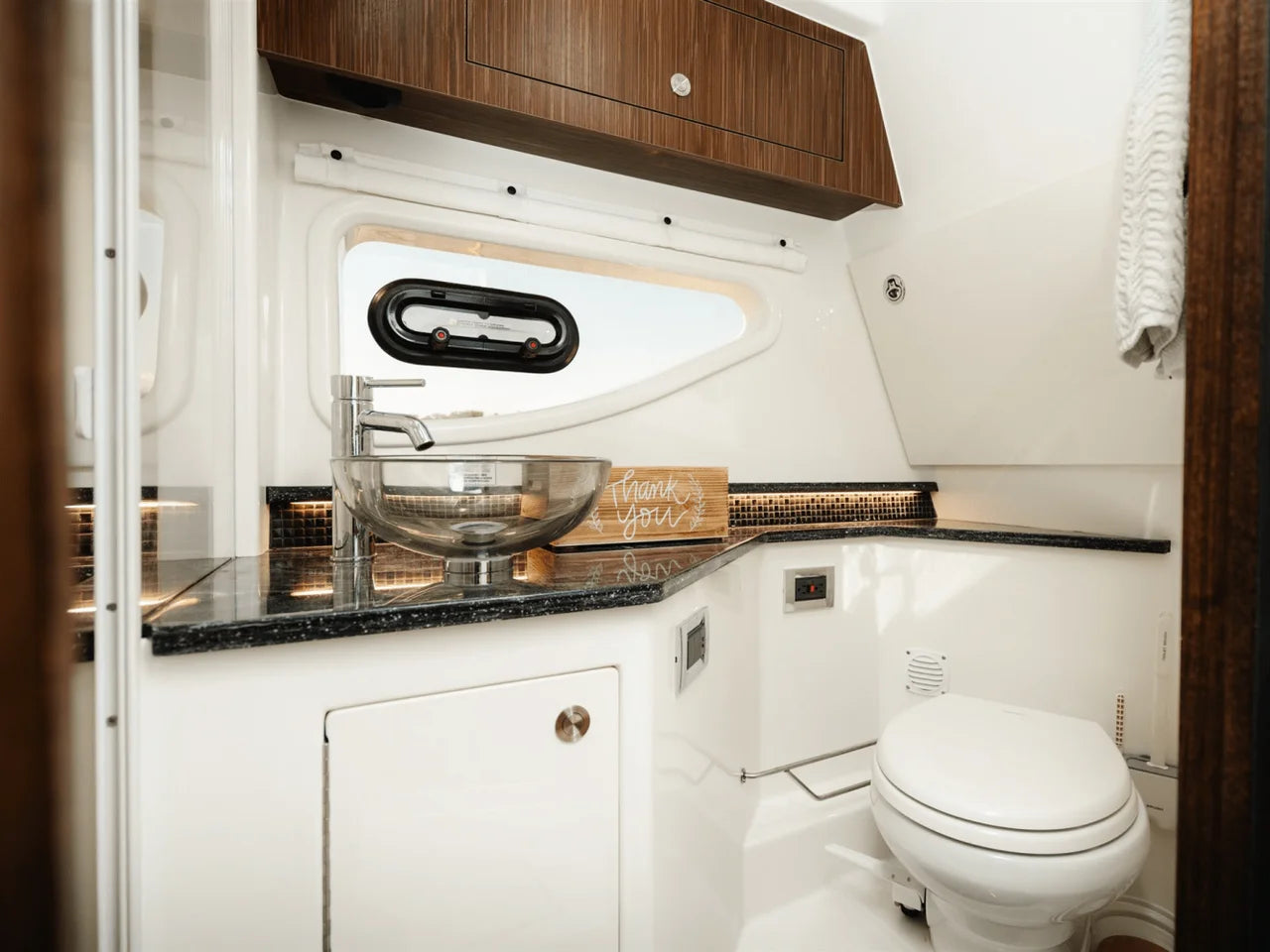 2023 Sea Ray 370 Sundancer Outboard 37.0 feet, Charleston, SC #23