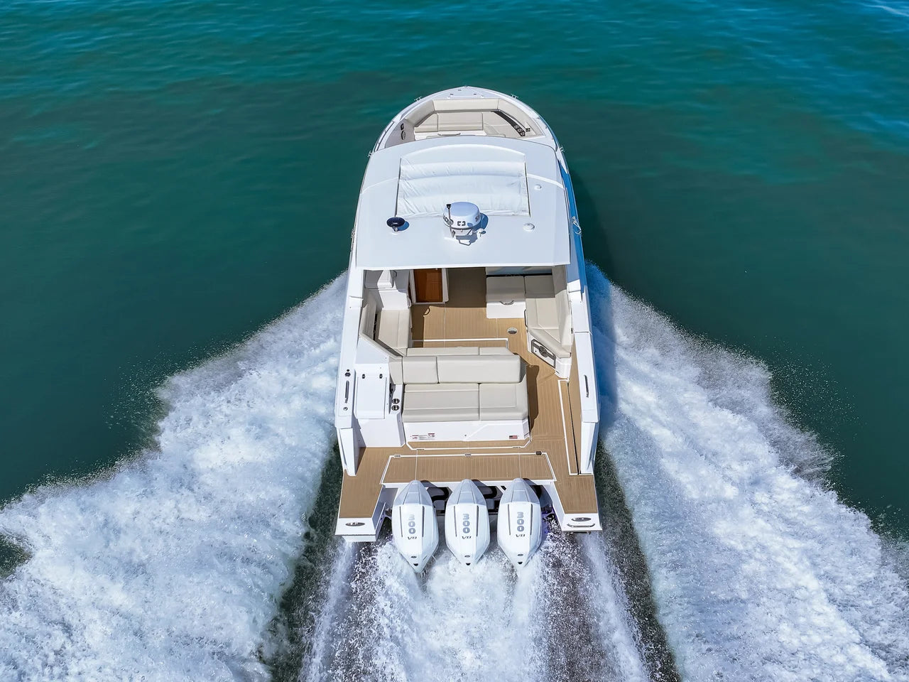 2026 Cruisers Yachts 38 GLS Outboard 38.0 feet, St Petersburg, FL #36
