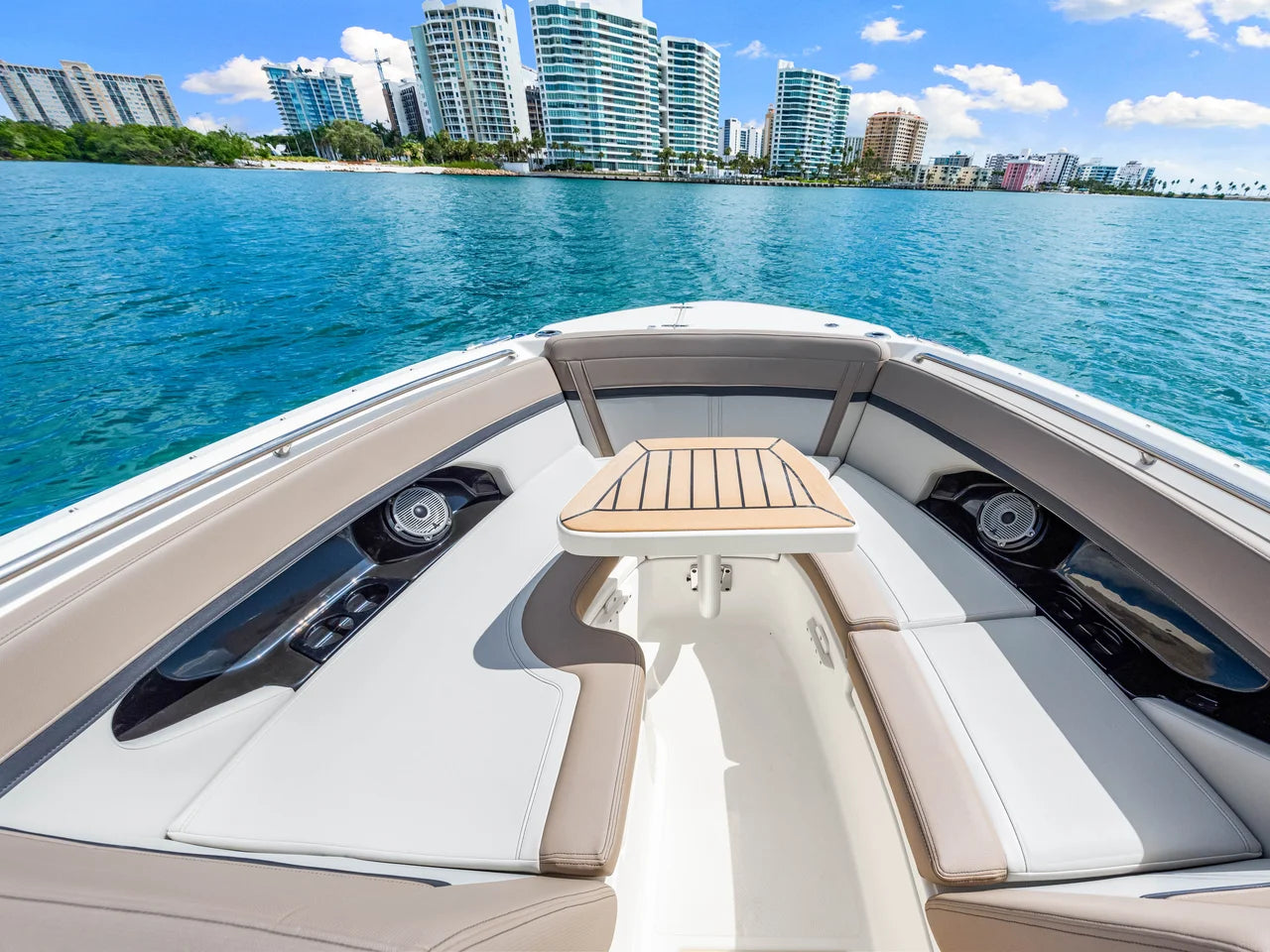2026 Boston Whaler 240 Vantage 24.0 feet, Sarasota, FL #32