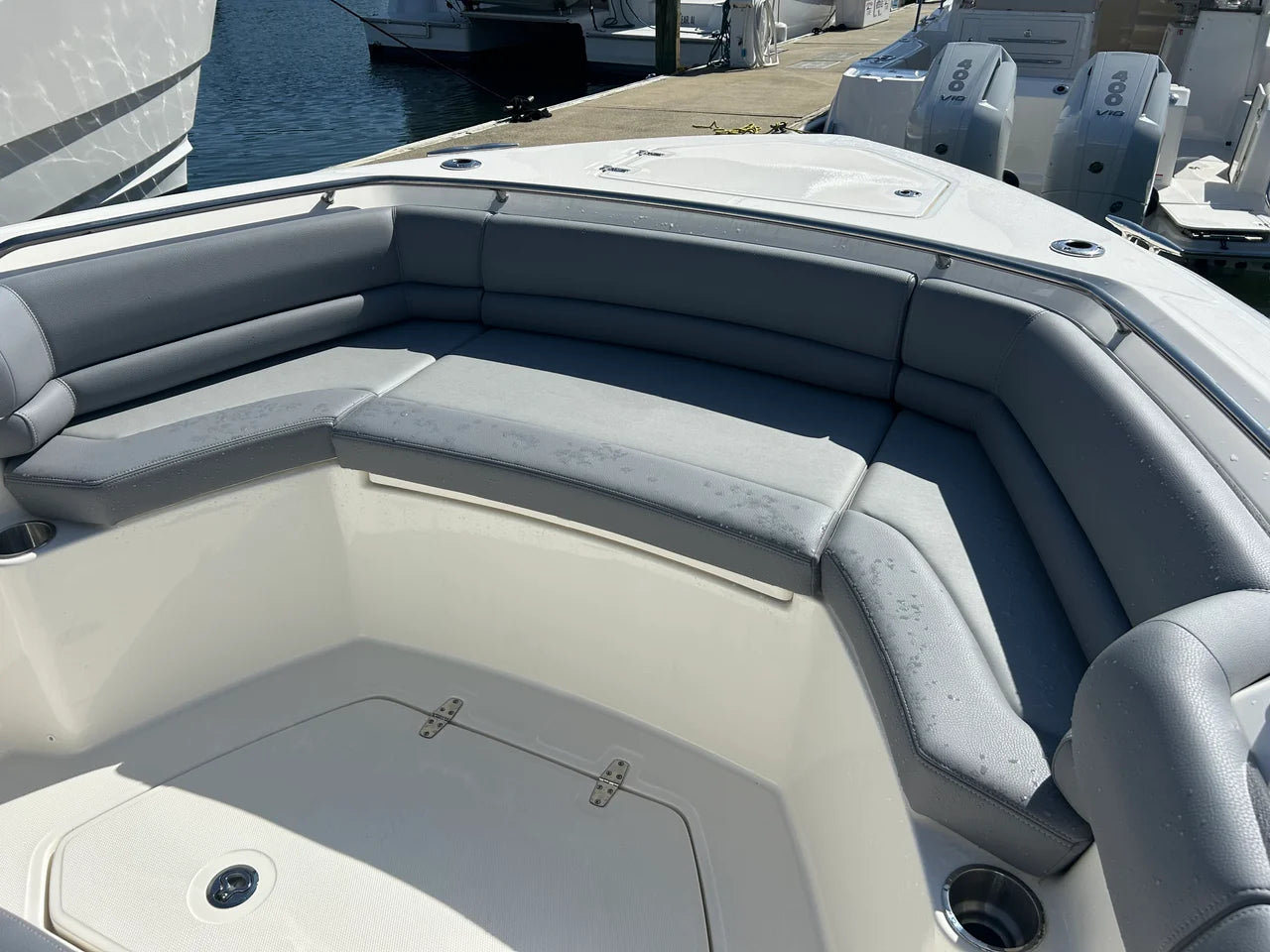 2026 Boston Whaler 330 Outrage 33.0 feet, Pensacola, Florida #39