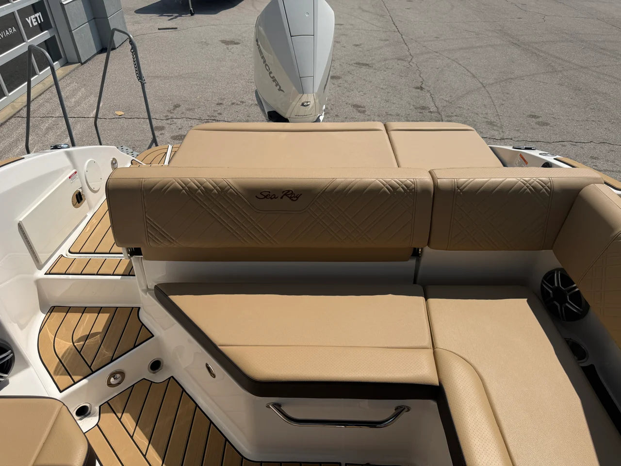 2026 Sea Ray SDX 250 Outboard 25.0 feet, Osage Beach, Missouri #36