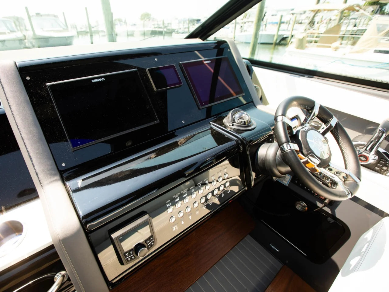 2024 Cruisers Yachts 38 GLS-OB SB 38.0 feet, Clearwater, Florida #42