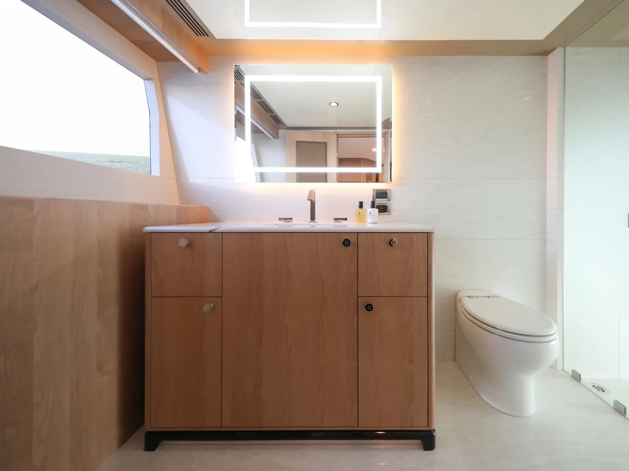 2026 Ocean Alexander 28L 95.0 feet, Pompano Beach, FL #55