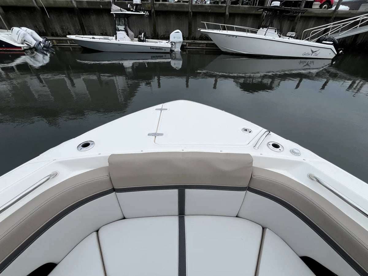 2026 Boston Whaler 330 Vantage 33.0 feet, Norwalk, Connecticut #45