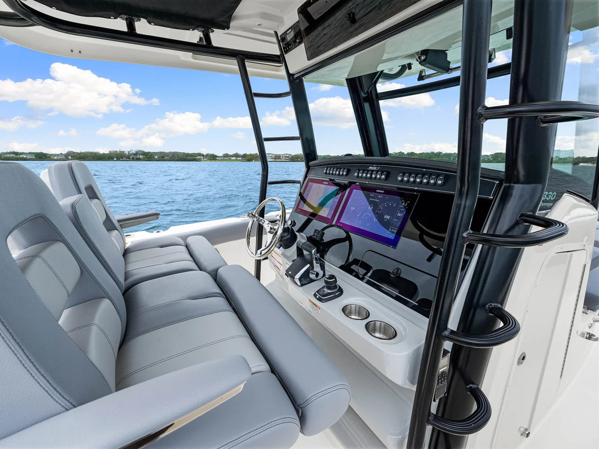 2026 Boston Whaler 330 Outrage 33.0 feet, Clearwater, Florida #53