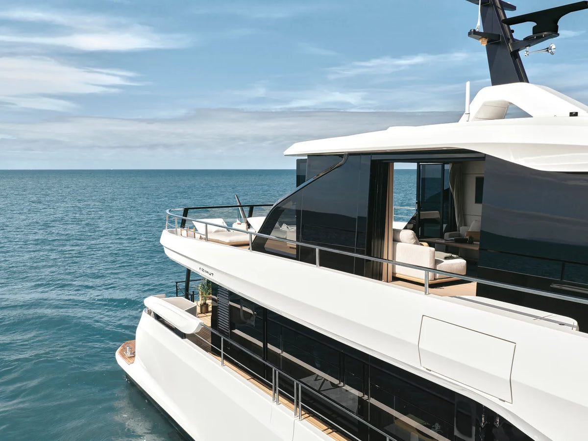 2027 Azimut Grande 30M 94.0 feet, Inuvik, Northwest Territories #17