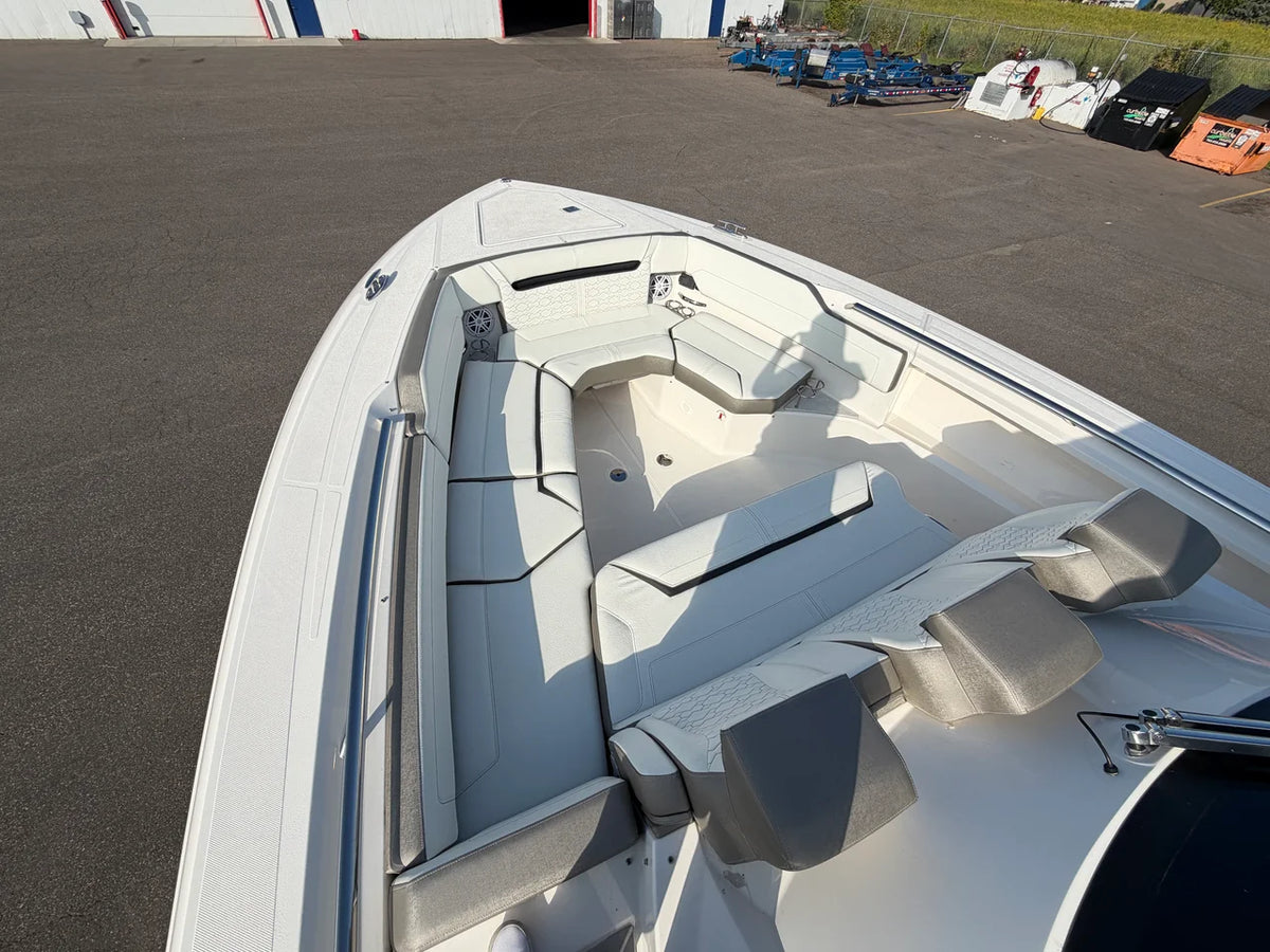 2022 Tiara Yachts 43 LS 43.0 feet, Excelsior, Minnesota #34