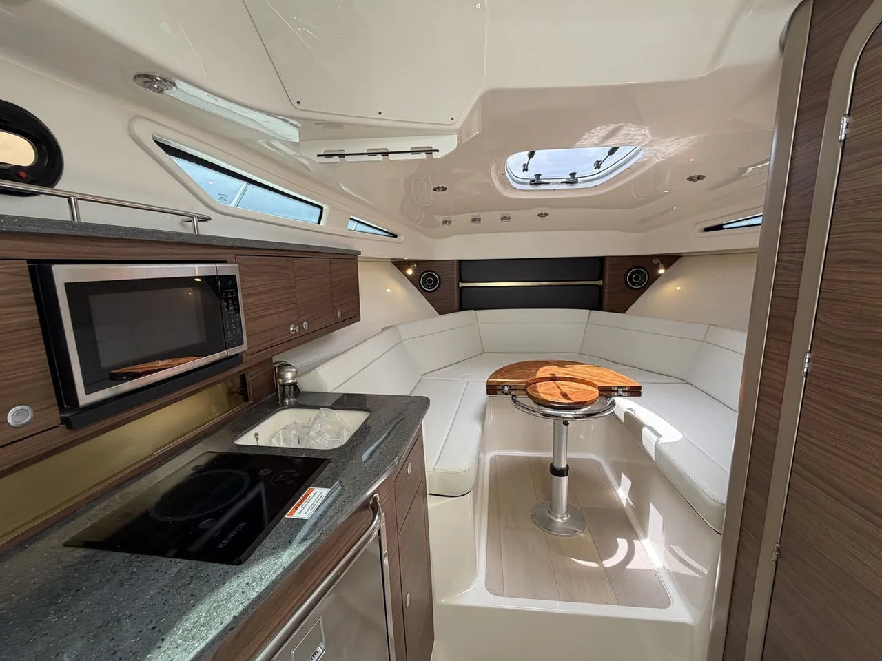 2027 Boston Whaler 325 Conquest 32.0 feet, Fort Myers, FL #22
