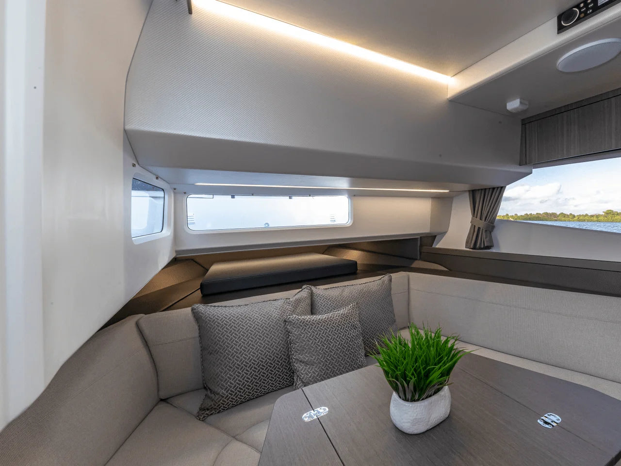 2026 Galeon 335 GTO 33.0 feet, Inuvik, Northwest Territories #89