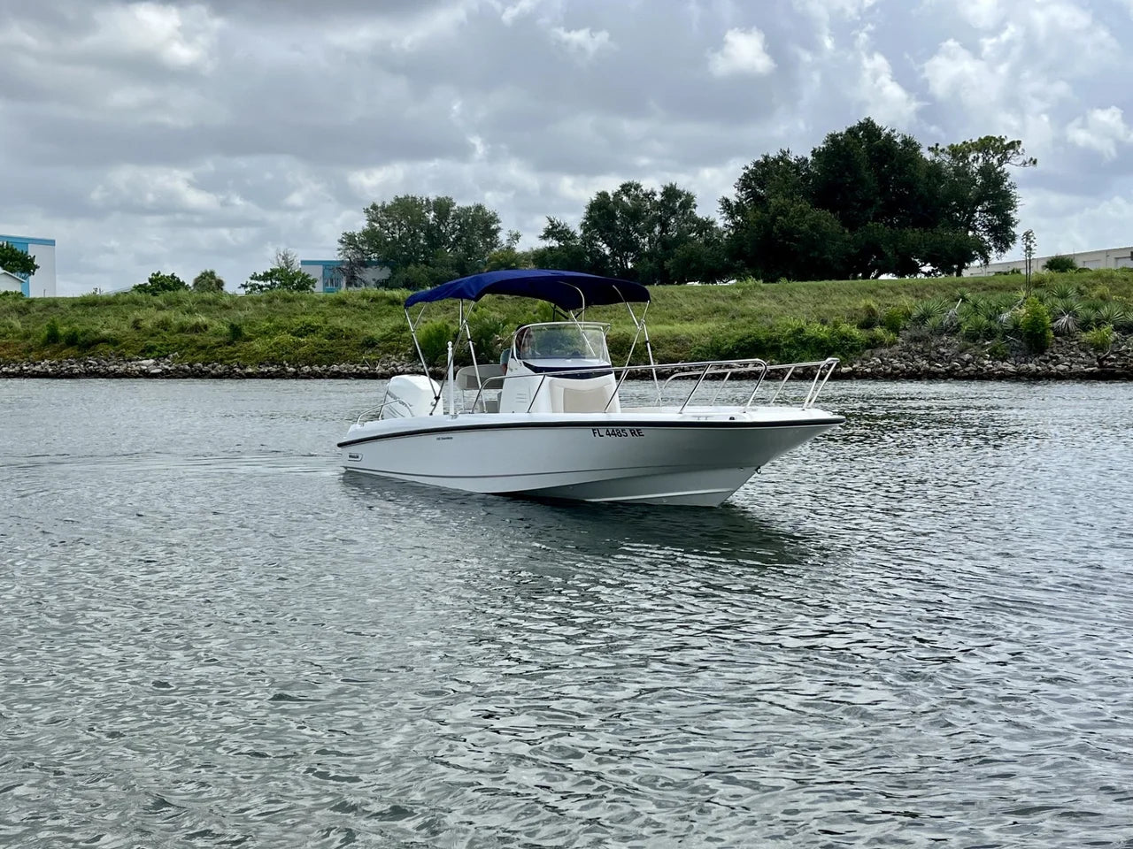2017 Boston Whaler 240 DAUNTLESS 23.0 feet, Venice, Florida #2
