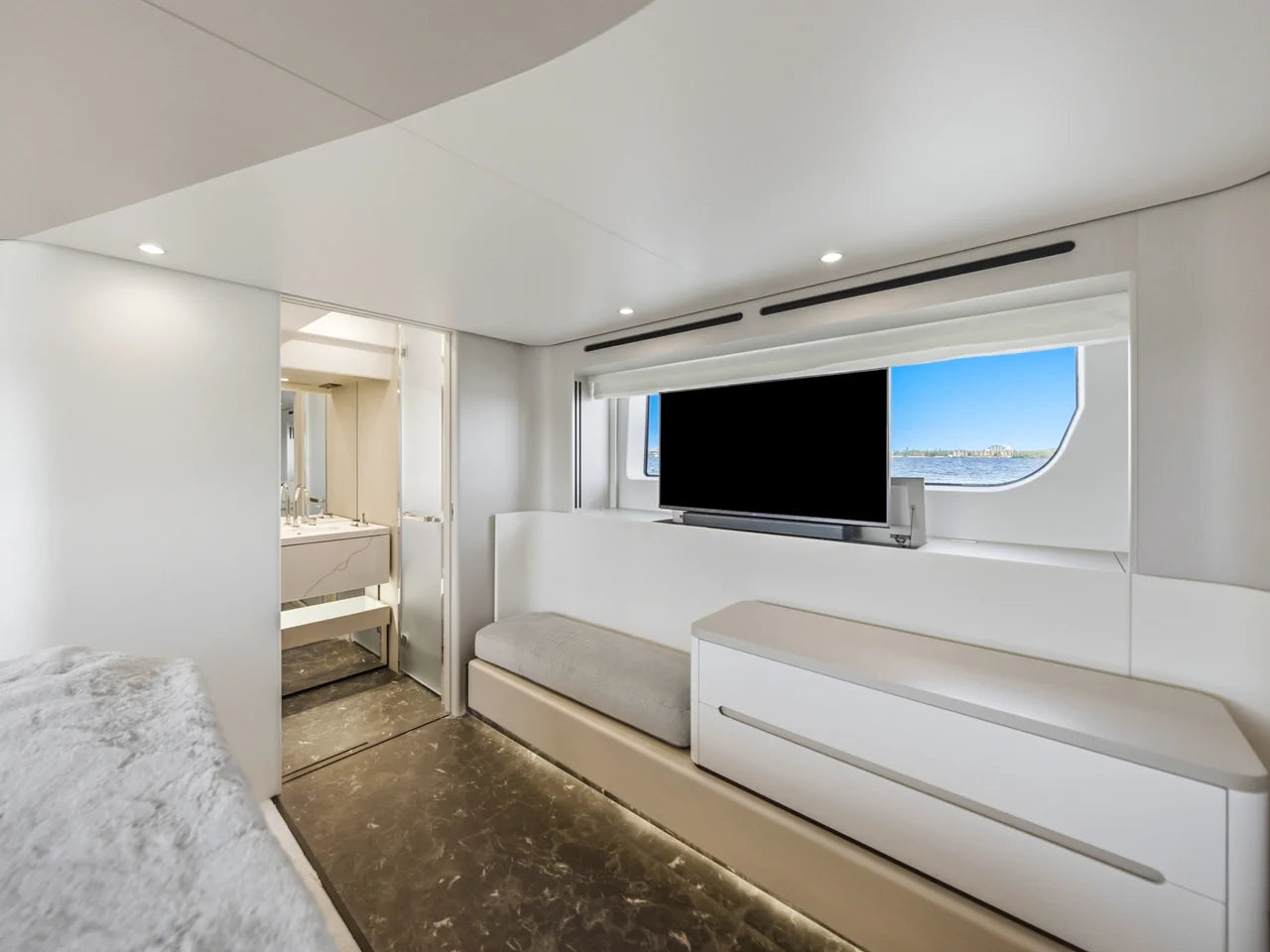 2025 Azimut 68 FLY 68.0 feet, Miami, FL #119